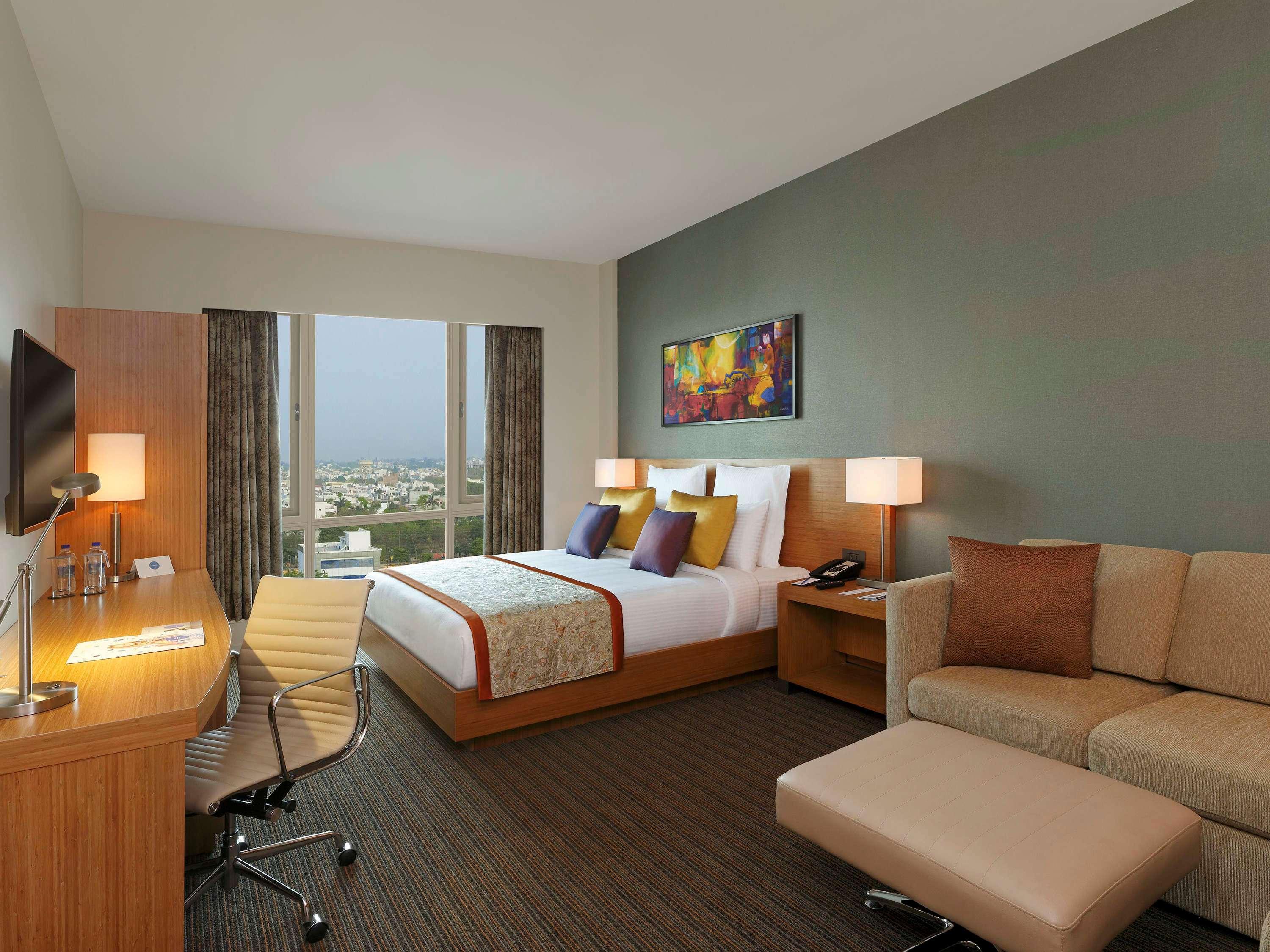 Novotel Lucknow Gomti Nagar Luaran gambar