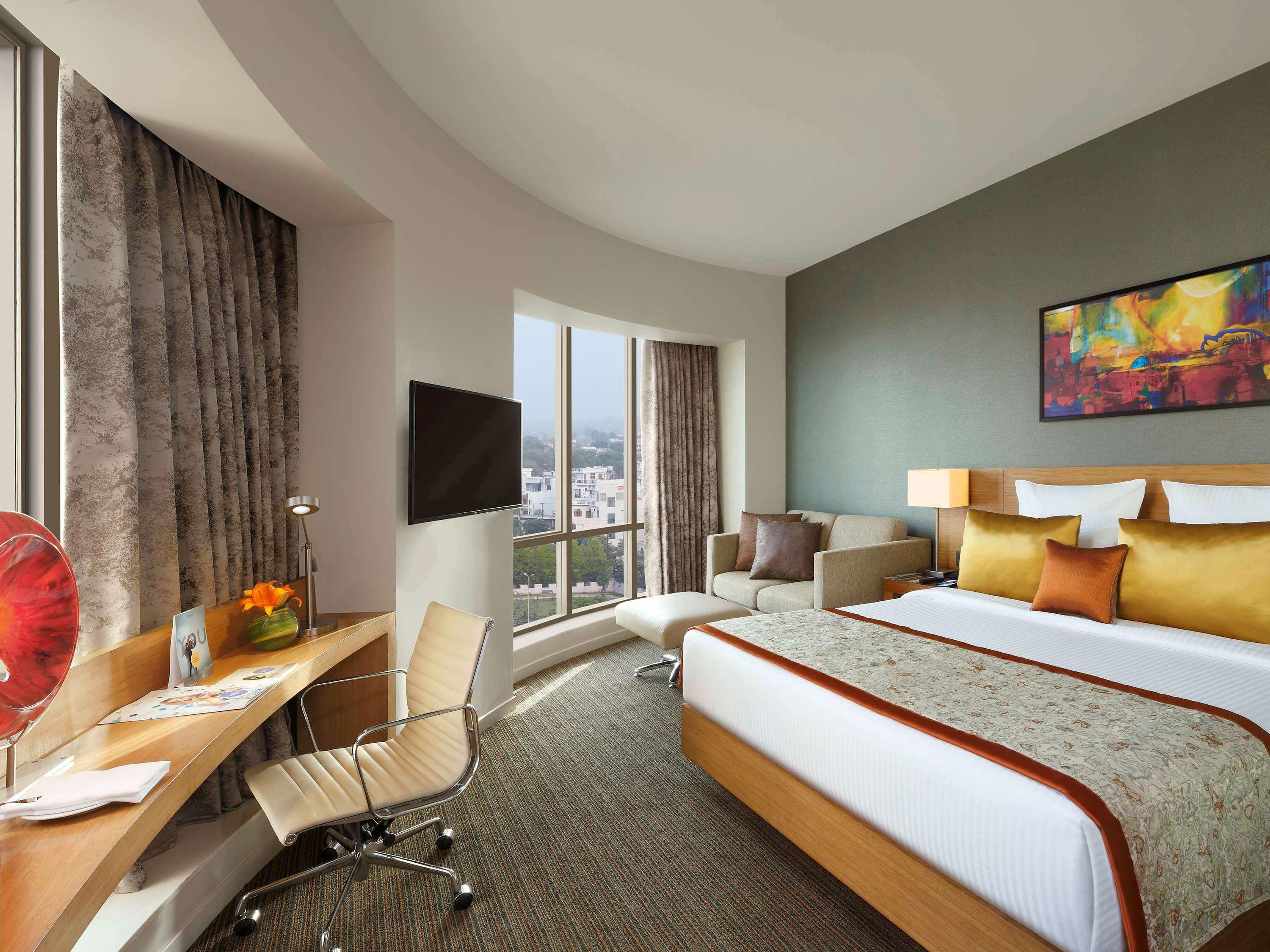 Novotel Lucknow Gomti Nagar Luaran gambar