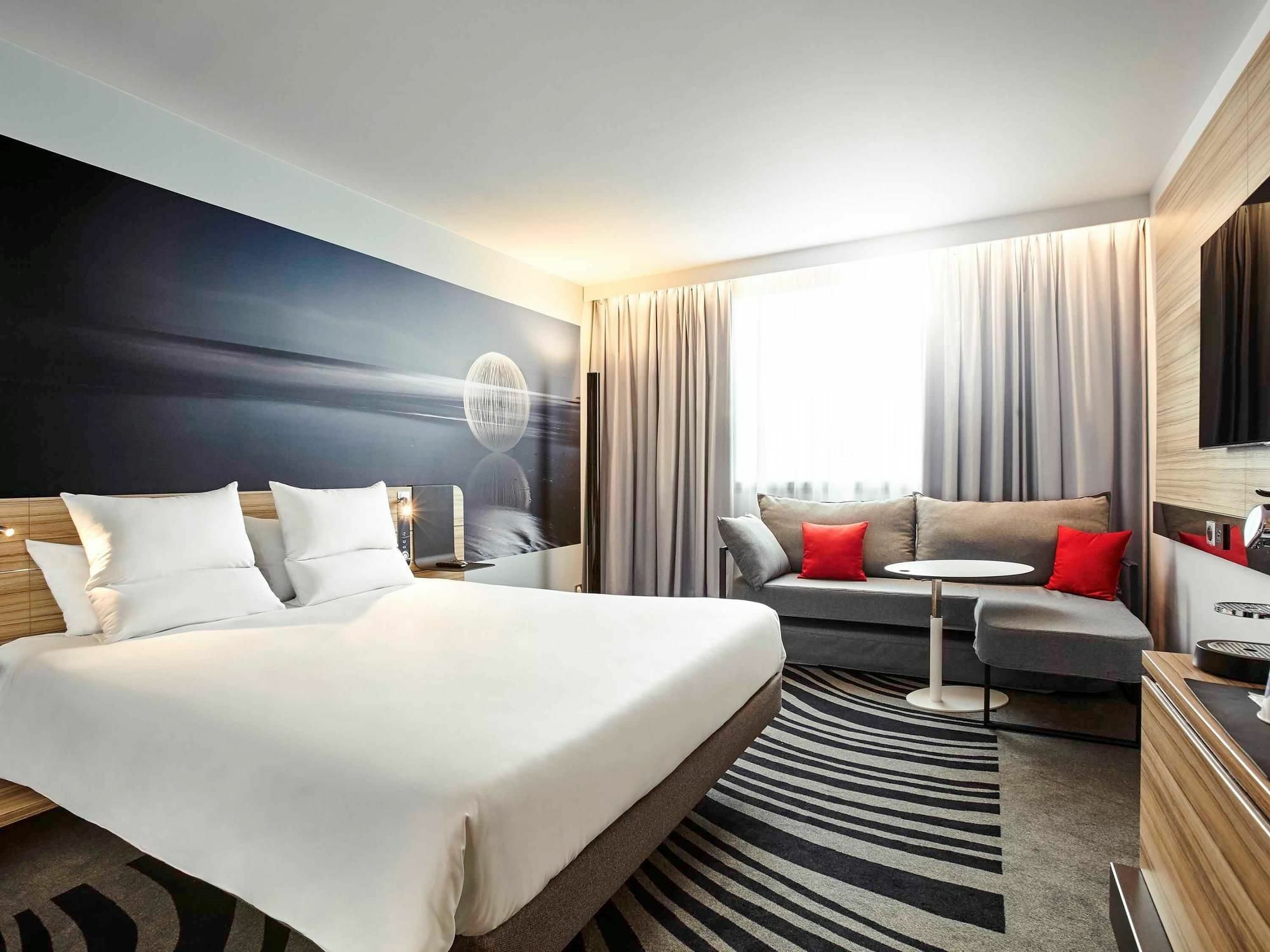 Novotel Lucknow Gomti Nagar Luaran gambar